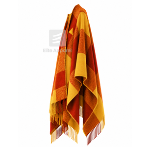 Cape châle personnalisée pour sororité nationale Phi Delta Kappa, avec logo brodé sur le devant, coloris rouge et or, pour vêtements grecs féminins. - Product Image 2