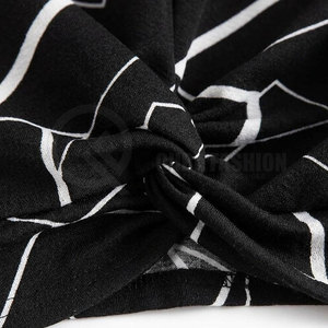 Casual Women <b>Crop</b> <b>Top</b> T-Shirt Made With Premium Cotton Blend Fabric Breathable And Lightweight Perfect For Daily Wear - Product Image 4