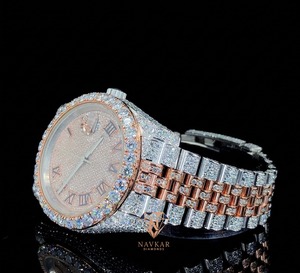 Montre de luxe de qualité supérieure en argent 925 avec diamants Moissanite VVS entièrement sertis, idéale pour les soirées et le quotidien, disponible en gros - Product Image 4