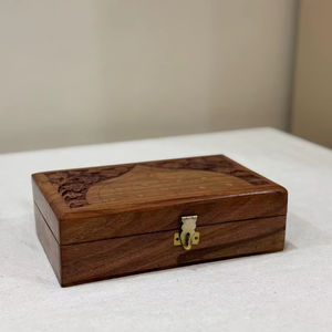 กล่องเก็บของไม้คลาสสิกสำหรับตกแต่งบ้านสไตล์ดั้งเดิม ให้พื้นที่จัดเก็บที่ใช้งานได้จริงพร้อมพื้นผิวธรรมชาติที่สวยงาม - Product Image 1