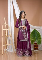 Ensemble ethnique haut de gamme Chinon avec broderie à sequins et fils multiples, comprenant un haut, un Sharara de 38 pouces à taille élastique et un Dupatta de 2,2 mètres, idéal pour les fêtes.
