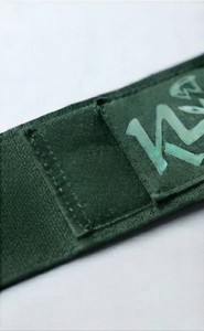 Support de poignet réglable en cachemire vert avec fermeture auto-agrippante, protection professionnelle légère pour la musculation, unisexe, pour la paume de la main - Product Image 4