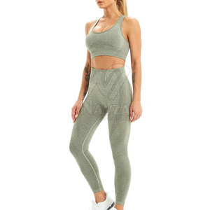 Ensemble de yoga pour femmes fabriqué au Pakistan à prix abordable, ensemble de yoga confortable pour femmes, vente en ligne d'ensembles de yoga pour femmes - Product Image 3