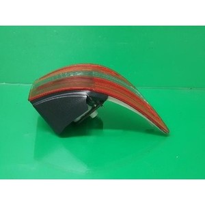 Luz Trasera Izquierda Usada Clase B A1698202564 - Product Image 3