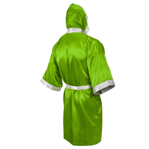Robe de marche personnalisée pour ring de boxe |   Robe de combat à capuche en satin avec logo |   Fabricant de vêtements de boxe OEM, respirant, toutes saisons - Product Image 4