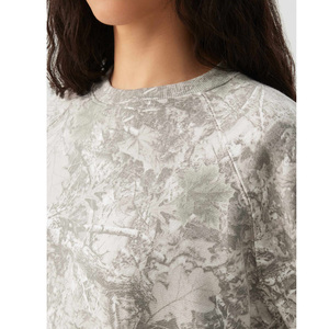 เสื้อสเวตเชิ้ตคอกลมลายพรางฤดูหนาว แขนยาว ระบายอากาศได้ดี สวมใส่สบาย ออกแบบได้ตามต้องการ สำหรับผู้หญิง ผ้าฝ้าย/โพลีเอสเตอร์บุซับใน - Product Image 5