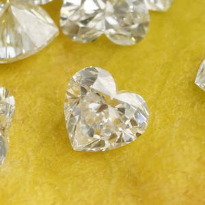 Diamant de laboratoire de qualité supérieure, taille cœur, 0,05-0,50 carat, couleur DEF, clarté VVS VS, excellente taille, diamant synthétique non monté pour bijoux - Product Image 3