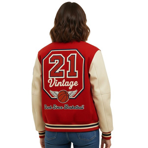 แจ็คเก็ตเบสบอลแบบ Letterman สีน้ำตาลขาวสั่งทำพิเศษสำหรับผู้ชายและผู้หญิง หนังแท้ ป้องกันรังสียูวี กันน้ำ กันลม เป็นมิตรกับสิ่งแวดล้อม - Product Image 4