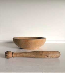 Juego de Mortero y Pilón de Madera Hecho a Mano para Moler Hierbas y Especias, Herramienta Manual Duradera - Product Image 2