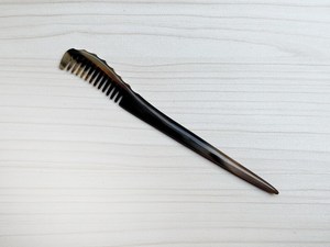 Épingle à cheveux en corne polie faite à la main, fourche à cheveux en corne naturelle, épingle à chignon vintage, accessoire de coiffure traditionnel, cadeau - Product Image 4