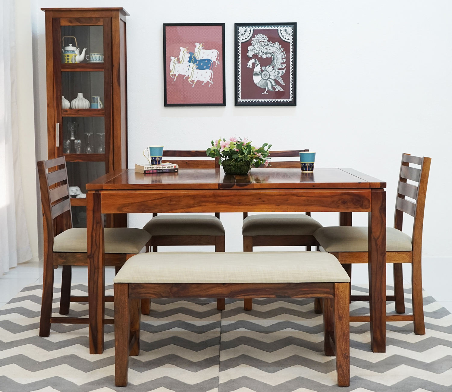 ไม้สีน้ำตาล