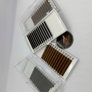 Extensiones de Pestañas de Marca Privada en Bandejas Individuales, 12/16 Líneas, Pelo Sintético Negro Mate, Curvatura CC/DD/M/L, Bandeja Mixta Hecha a Mano - Product Image 5