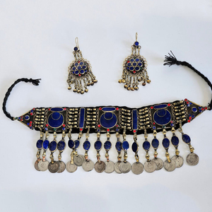 Venta Exclusiva en Línea, Juego de Joyería Afgana Kuchi Hecha a Mano con Metal Premium y Circonita, Collar y Aretes - Product Image 6