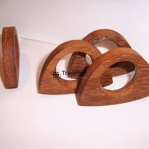 Anneau de serviette en bois élégant, fait main, classique, écologique et durable, décoration de table à manger, accessoires de luxe pour mariage et hôtel par Tradebyd - Product Image 1