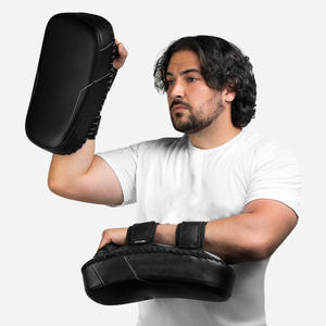 แผ่นรองเตะมวยไทยโค้งแบบมีโลโก้สั่งทำได้ ขายส่ง แผ่นรองเตะหนัง PU คุณภาพสูง สำหรับฝึกซ้อม MMA แผ่นรองเตะมวยไทย - Product Image 5