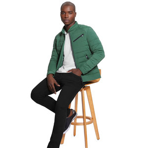 Veste matelassée pour homme avec logo personnalisé STORM WEAR, veste d'hiver épaisse et chaude, veste d'hiver pour homme - Product Image 5