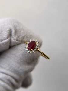 Elegante Anillo de Rubí Rojo, Plata de Ley 925, Chapado en Oro de 14K, Corte Ovalado, Halo de Rubíes, Anillo de Compromiso Vintage - Product Image 3