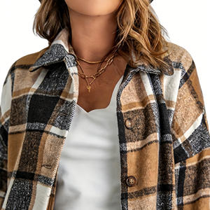 Oferta especial en Temu: Chaqueta camisa a cuadros de moda para mujer, manga larga, con botones, cuello de solapa, corte holgado, para uso diario. - Product Image 2