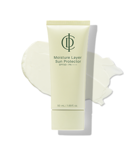 Lotion hydratante anti-âge blanchissante CD Moisture Layer Sun Protector SPF50+ PA+++ en tube - Product Image 1
