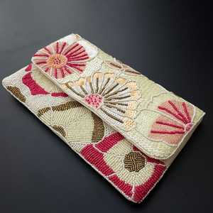 Pochette perlée faite à la main, prix de gros, élégante sac à main pour femme pour mariage, fête et occasions spéciales - Product Image 1