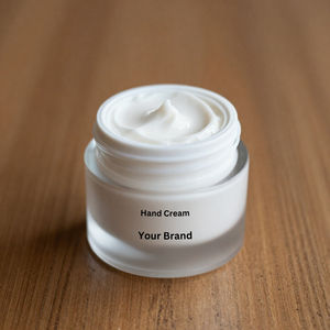 ครีมทามือและโลชั่นบำรุงผิวสำหรับผู้หญิง สั่งผลิตจำนวนมากพร้อมโลโก้ตามต้องการ ผลิตภัณฑ์ที่ดีที่สุดสำหรับการดูแลผิวมือให้ขาวกระจ่างใส - Product Image 6