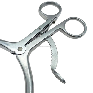Retractor Weitlaner Autoajustable de Acero Inoxidable, Instrumento Quirúrgico para Cirugía General, Ortopedia, Columna Vertebral y Veterinaria - Product Image 4