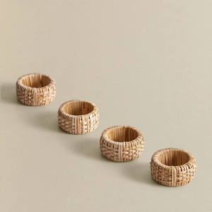 Porta Servilletas Tejidos a Mano de Jacinto de Agua, Estilo Rústico, Juego de 4 Anillos para Servilletas de Ratán, Trenzados a Mano, Ratán Natural - Product Image 2