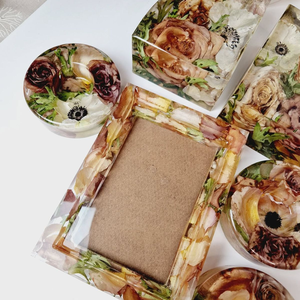 Modern Handmade Resin <b>Picture</b> <b>Frame</b> with Elegant Botanical Art for Memorable Moments - Product Image 6