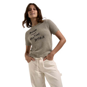 Camiseta de punto con estampado gráfico para mujer, manga corta, cuello redondo, informal, top de verano, blusa suave, ligera y texturizada, a la moda, para mujer - Product Image 3