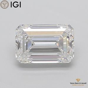 Diamant de laboratoire CVD de 2,50 carats, taille émeraude, couleur D, pureté VVS1, certifié IGI, pour une élégante bague de fiançailles solitaire - Product Image 1