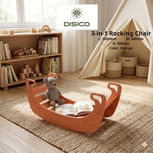 Balançoire scandinave en bois pour enfants, design semi-circulaire, écologique, avec dossier robuste. - Product Image 5
