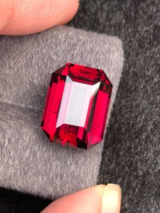 Natural <b>Red</b> Rhodolite Garnet Emerald Cut Loose Gemstone For Fine Jewelry Making Luxury Collector Gem - Product Image 3