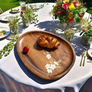 Plateau ovale en bois de manguier écologique Bella 13 pouces x 10 pouces x 0,6 pouces Peint à la main Passe au lave-vaisselle Biodégradable pour cadeaux - Product Image 4