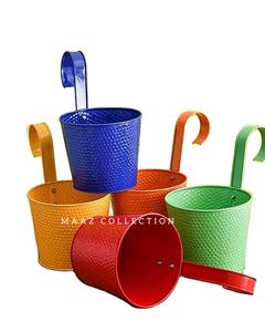 Suministros de jardín con recubrimiento de polvo dorado de primera calidad, macetas y jardineras personalizadas al por mayor para el hogar y el jardín - Product Image 1