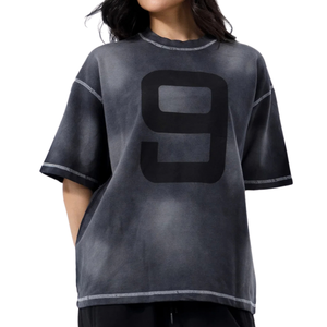 เสื้อยืดโอเวอร์ไซส์ทรงยาว คอกลม แขนสั้น ลายกราฟิกหมายเลข 9 เย็บตะเข็บตัดกัน สไตล์สตรีทแวร์ลำลอง ไซส์ XL ขายส่ง - Product Image 2