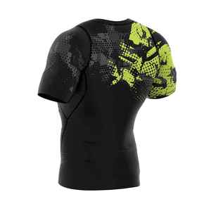 Servicio OEM: Camiseta de compresión de manga corta con cuello redondo para hombre, para entrenamiento de combate y gimnasio, con diseño personalizado. - Product Image 2