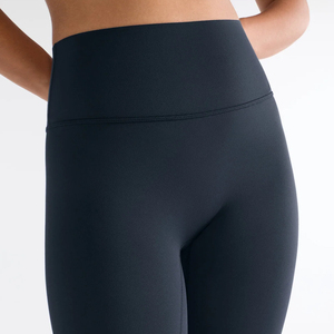 Leggings de sport de haute qualité OEM ODM en nylon et élasthanne, extensibles dans les quatre sens, pour une performance optimale - Product Image 4