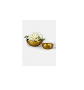 Cuenco de latón personalizado hecho a mano, vajilla decorativa para cocina, plato para servir en restaurantes, hoteles, catering y comedores. - Product Image 4