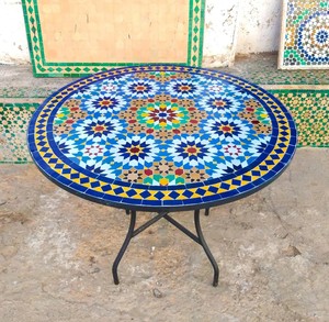 Mesa Redonda de Mosaico Hecha a Mano, Resistente y Ecológica, con Acabado Resistente a la Intemperie, Diseño Artístico, Patrones de Azulejos Personalizados - Product Image 1