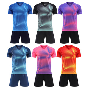 Conjunto de Camiseta de Fútbol para Hombre con Degradado, Manga Corta, Cuello en V, Secado Rápido, Transpirable, Absorbe la Humedad, Uniforme de Fútbol de Poliéster - Product Image 4