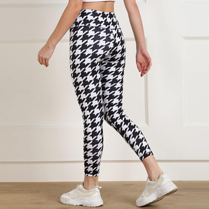 Wholesale Women's Fitness Wear Yoga <b>Leggings</b> Seamless Breathable Quick Dry Ladies Athletic Compression Pants - Product Image 3