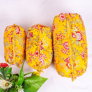 Indien fait à la main grande trousse de maquillage écologique jaune matelassé coton pochette cosmétique étanche fermeture éclair main bloc impression en gros - Product Image 3