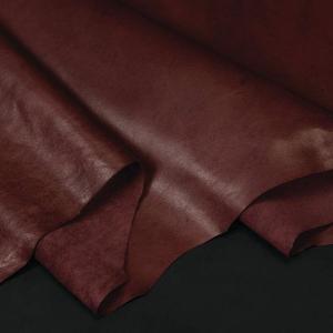 Lámina de Cuero Vacuno Rojo Repujado con Patrón Granulado para Bolsos, Calidad Premium, Resistente al Agua, Estilo Antiguo - Product Image 6