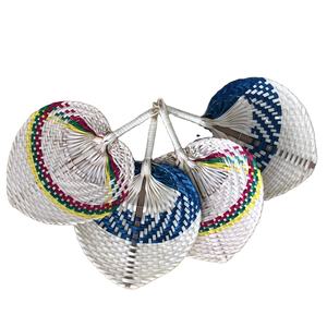 Éventails pliants en bambou éco-conscients, idéaux pour les rassemblements en plein air et les cadeaux mémorables pour les invités par 99 Gold Data - Product Image 3