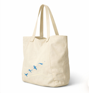 Sac fourre-tout de plage en toile recyclée beige naturel COTTON FIELD avec fermeture éclair, poignée d'épaule et impression personnalisée - Product Image 5