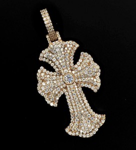 Colgante de Cruz con Incrustaciones de Moissanita, Plata de Ley 925 con Baño de Rodio, Amuleto Religioso, Joyería Cristiana Unisex - Product Image 1