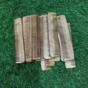 Peine Moderno Hecho a Mano con Madera de Neem Real de Primera Calidad, Ecológico, Antiestático, de 17 cm, para Hombres y Mujeres, a Precio de Mayoreo - Product Image 6