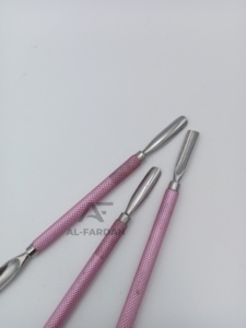 AL_FARDAN Repousse-cuticules et grattoir à ongles en acier inoxydable avec logo personnalisé pour manucure et outils de nail art - Product Image 2