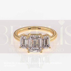 Anillo de tres piedras con diamante cultivado en laboratorio de corte esmeralda en plata para regalo y uso en fiestas, venta al por mayor, cumpleaños y uso diario. - Product Image 4