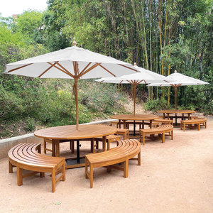 Ensemble de salle à manger d'extérieur moderne en teck massif avec bancs courbes - Écologique, durable, résistant aux intempéries pour usage commercial en extérieur - Product Image 3